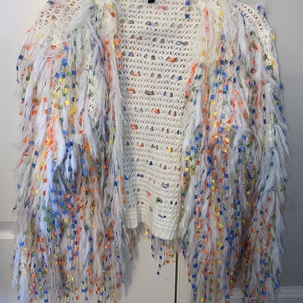 Knit sweater/cardigan